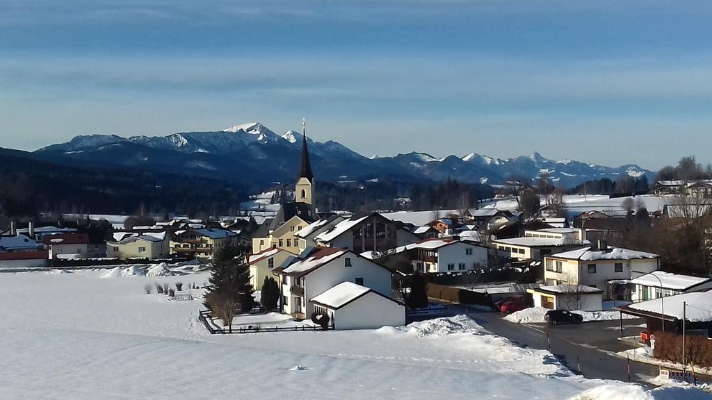 Ferienwohnungen Neukirchen Neukirchen am Teisenberg Exteriör bild